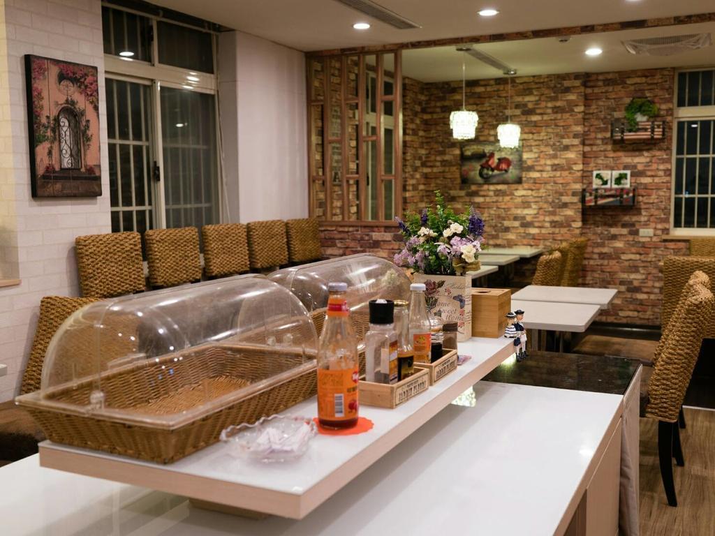 E-House Hotel Taipei Dış mekan fotoğraf