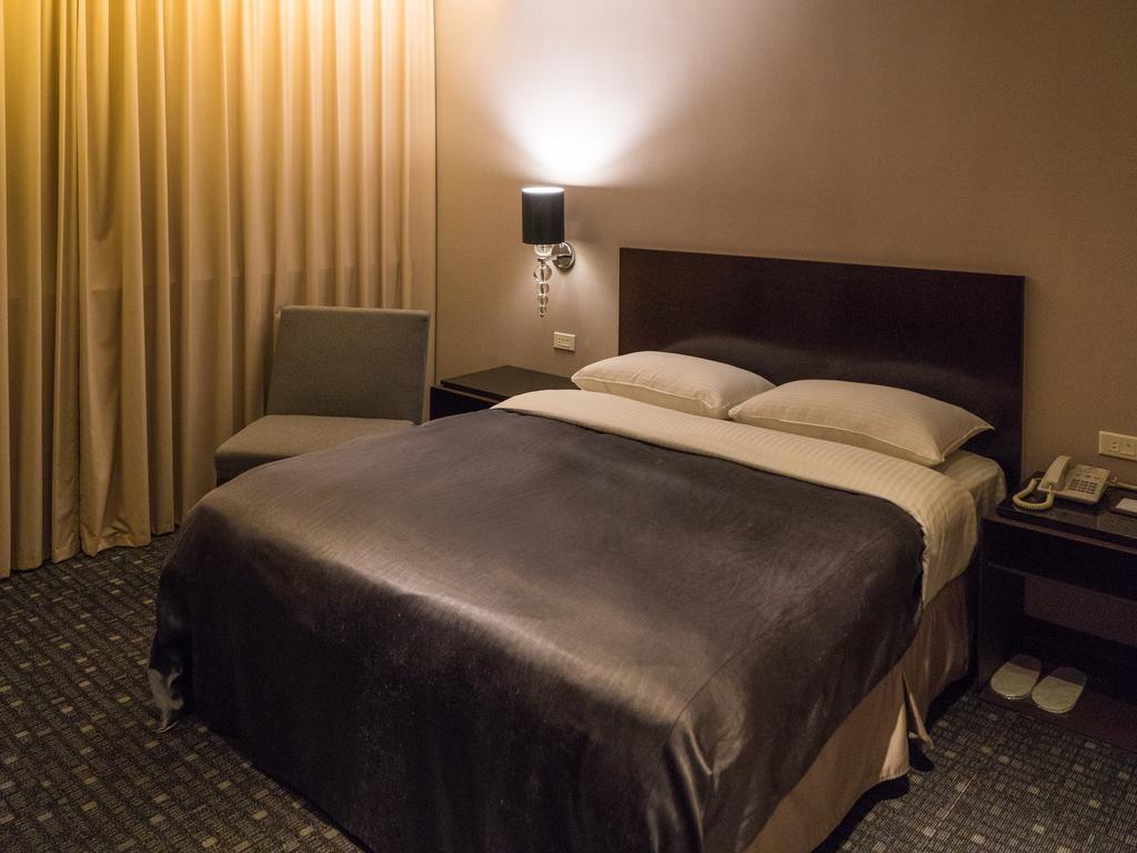 E-House Hotel Taipei Dış mekan fotoğraf