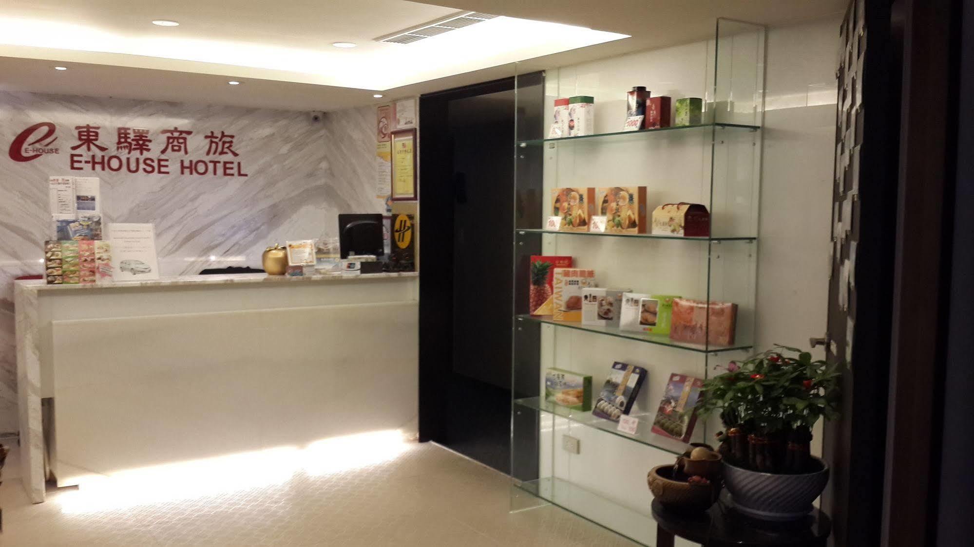 E-House Hotel Taipei Dış mekan fotoğraf